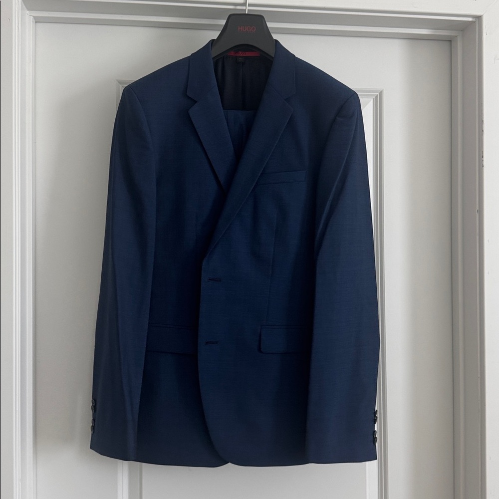 Hugo Boss athletic slim fit Deep Blue Suit Jacket sz 40 r